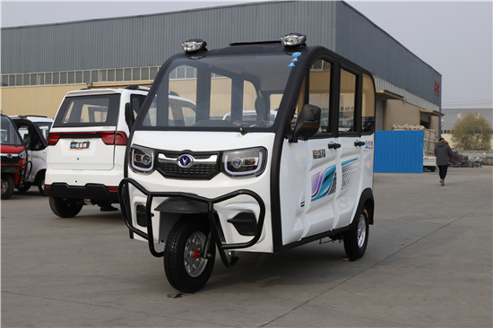 電動(dòng)代步三輪車(chē) 電動(dòng)代步三輪車(chē)